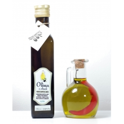Oliwa z oliwek z pierwszego tłoczenia na zimno 250 ml z papryką